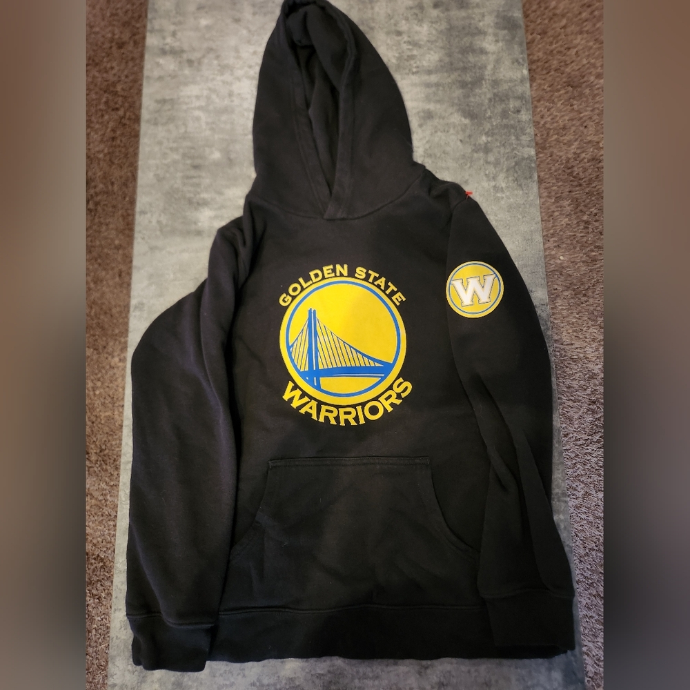 Fanatics Black Golden State Warriors Pullover Hoodie with Yellow Logo